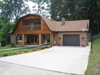 The Lakewood at Cabins in the Pines