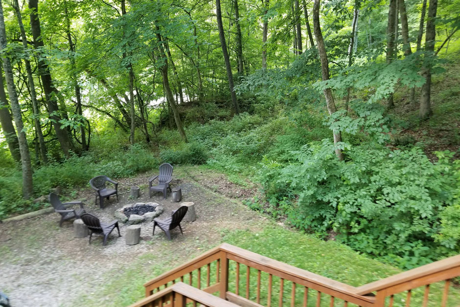 Walnut Valley Cabin firepit