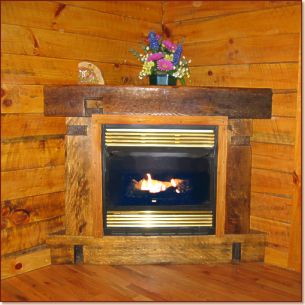 4 oaks cabin fireplace