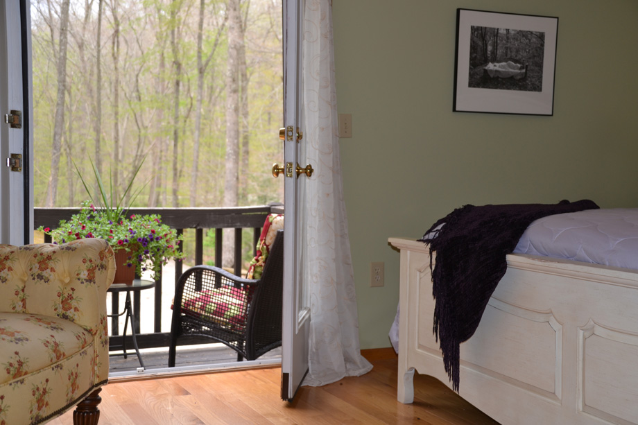 Brookside Cottage Bedroom 1