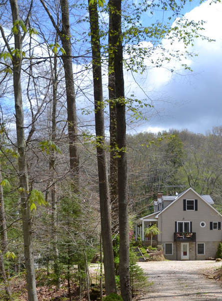 Brookside Cottage Exterior