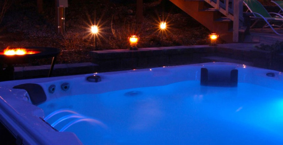 Brookside Cottage hot tub at night