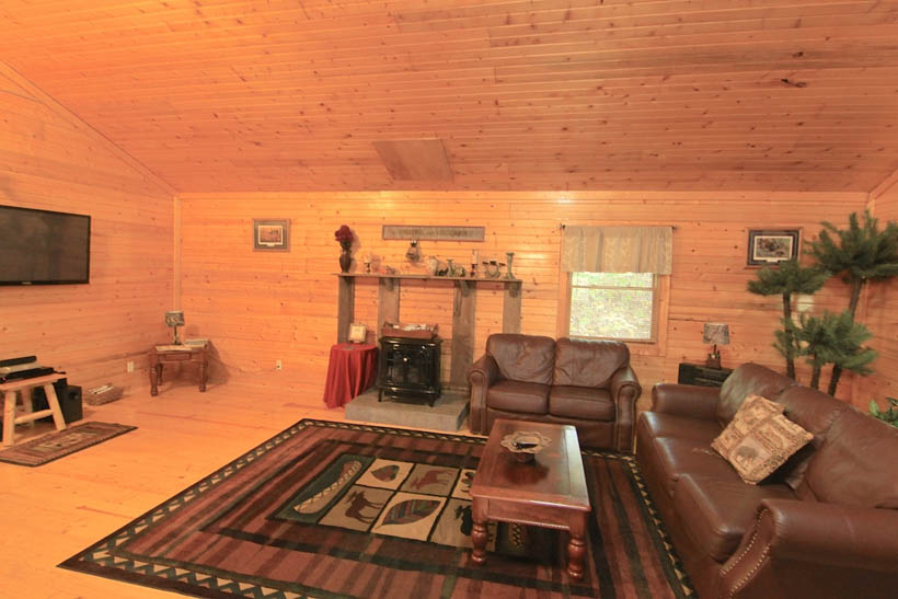 big oak cabin living area
