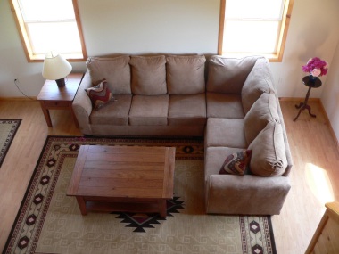 Frank Country Cottage living area