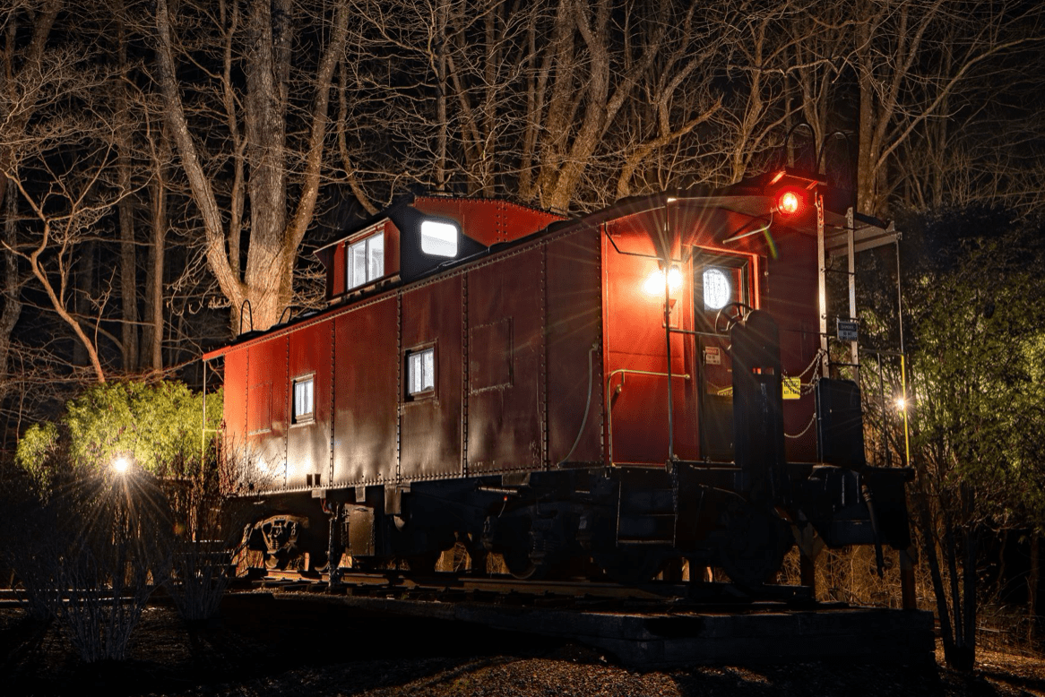 Hocking Hills Caboose