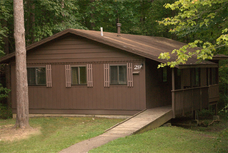 2 bedroom cottage entrance