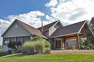 Among The Trees Lodging