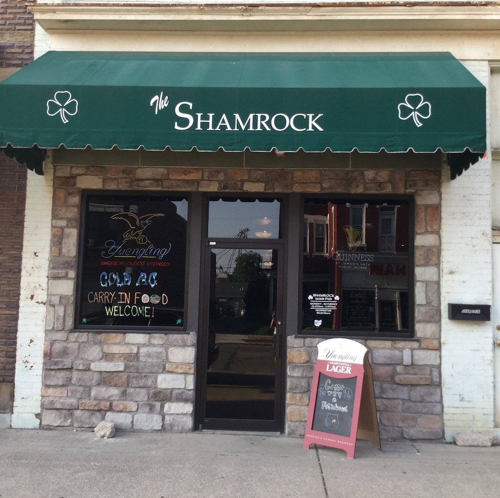 Shamrock Irish Pub