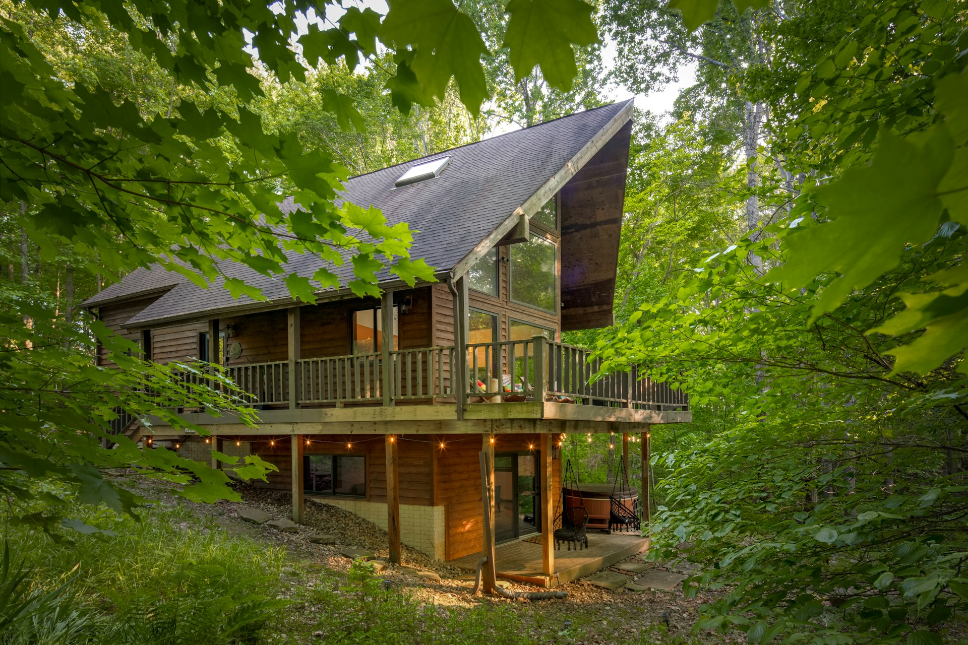 Knotty Pine Cabin