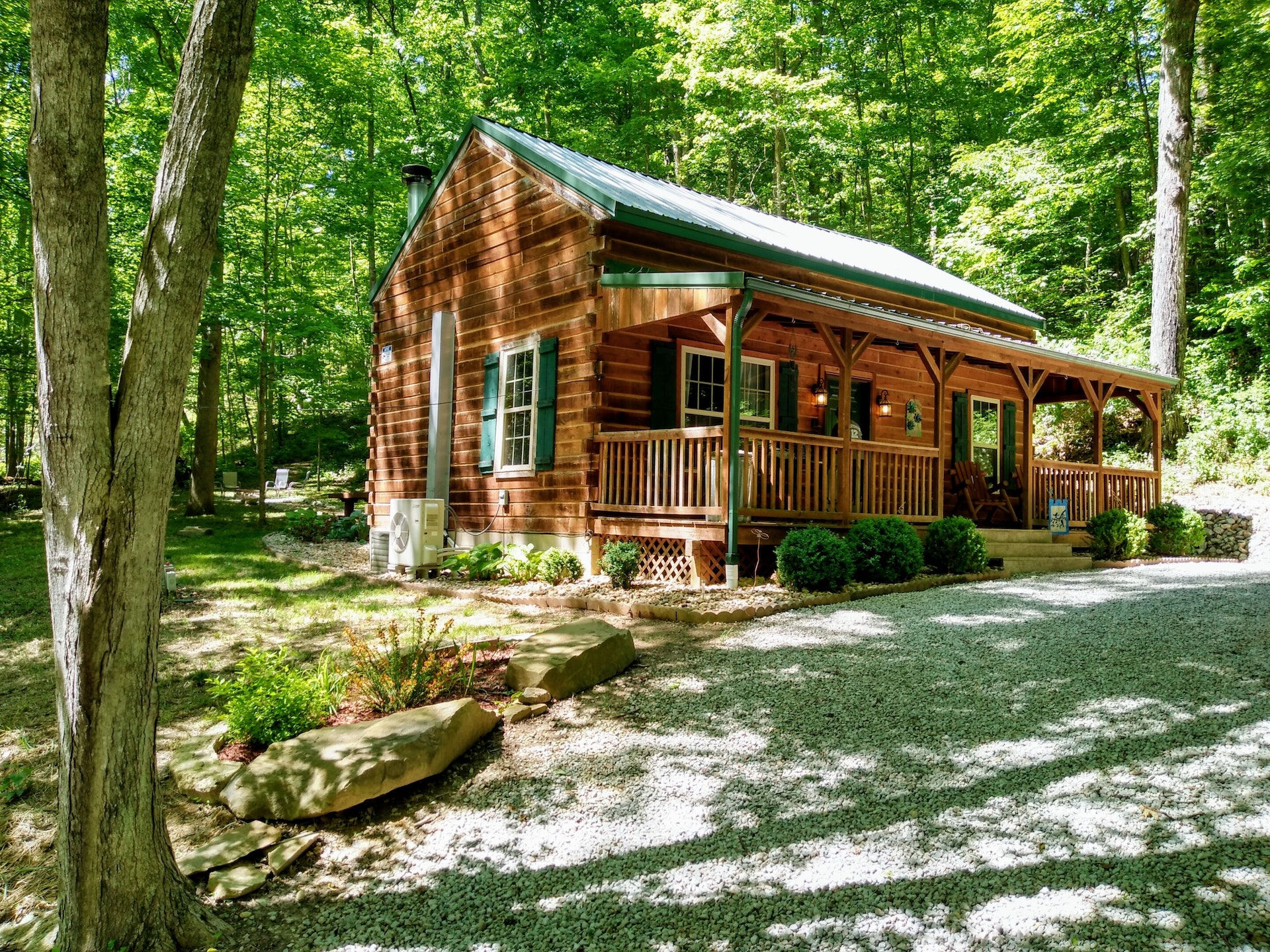 Cook's Creek Cabins