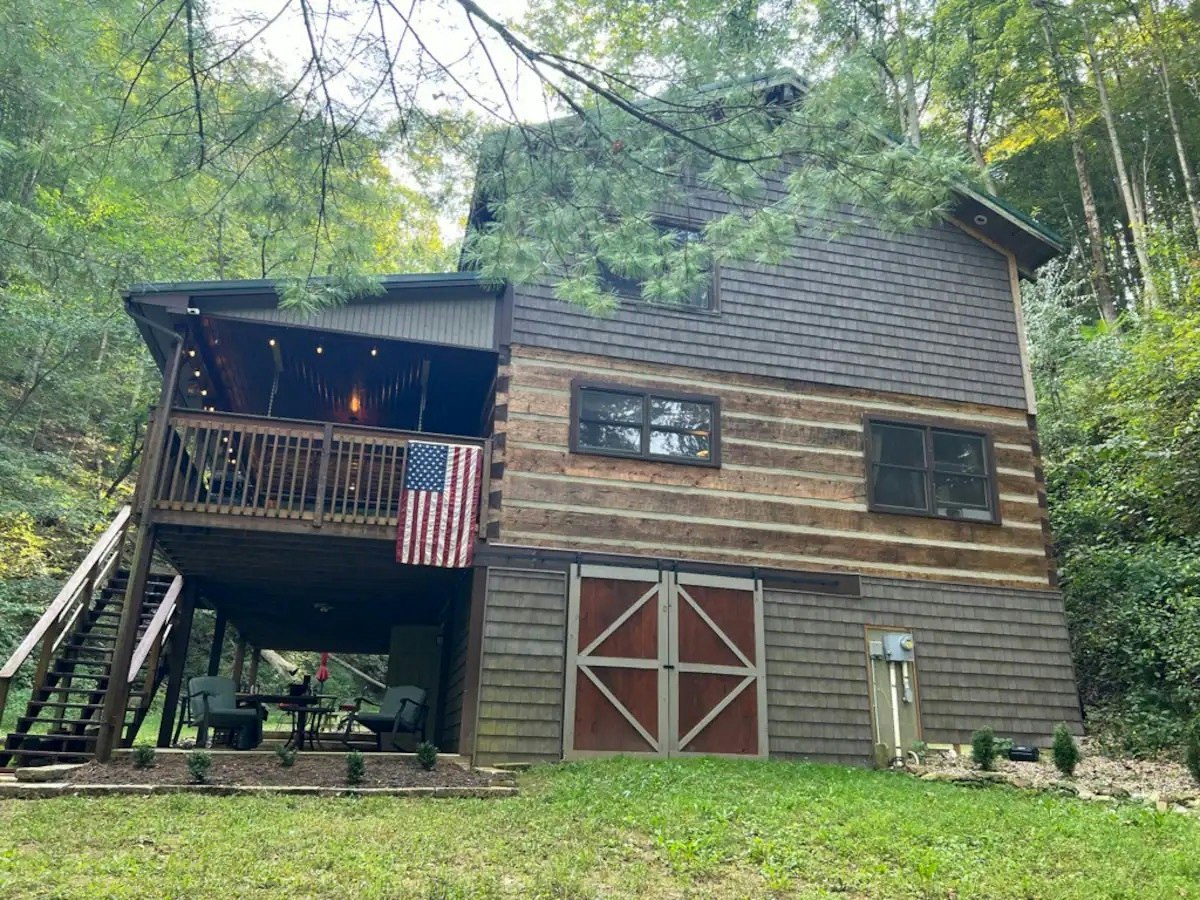 Lodge at Narrows Pass