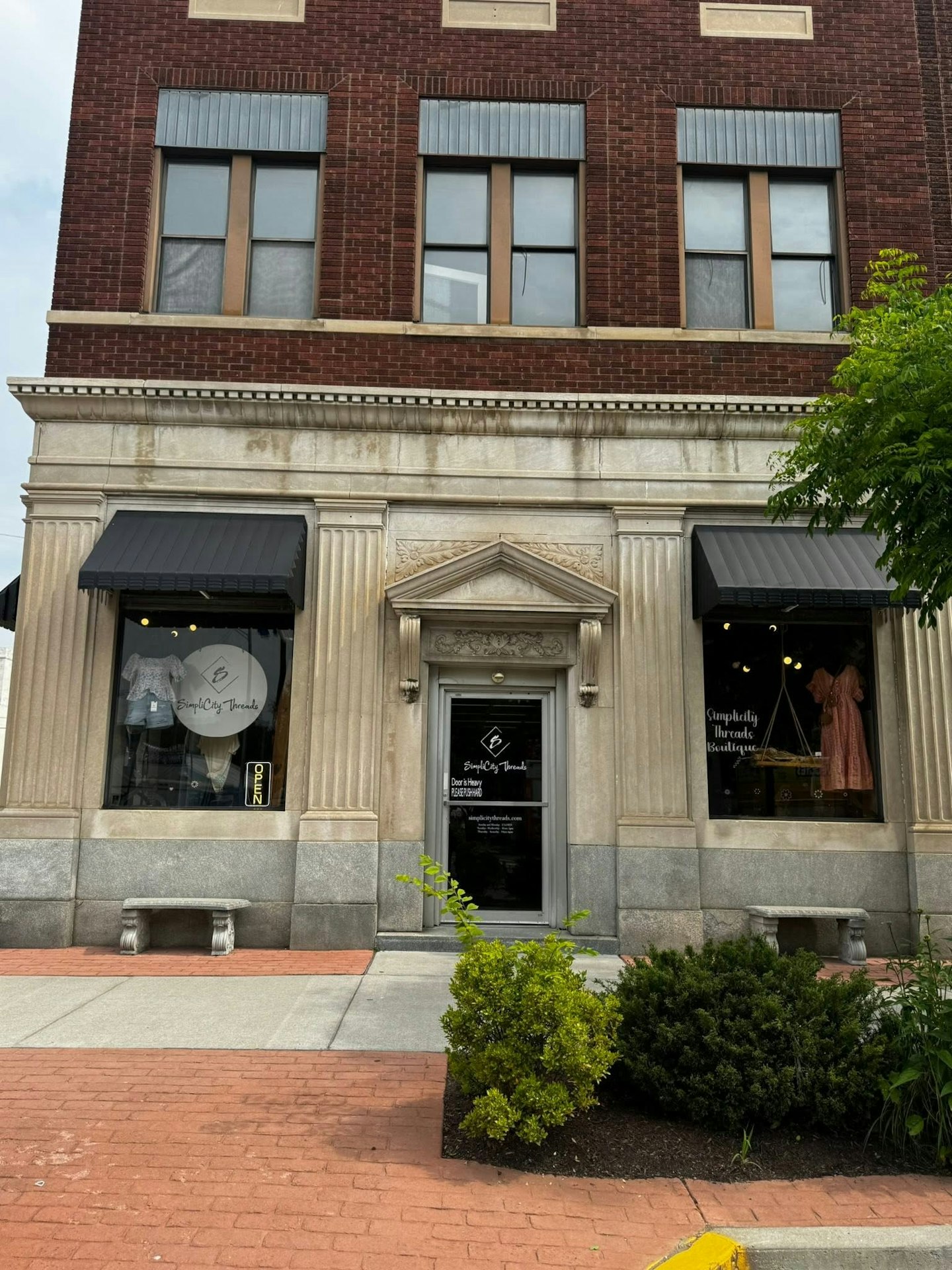 Picture of SimpliCity Threads Boutique