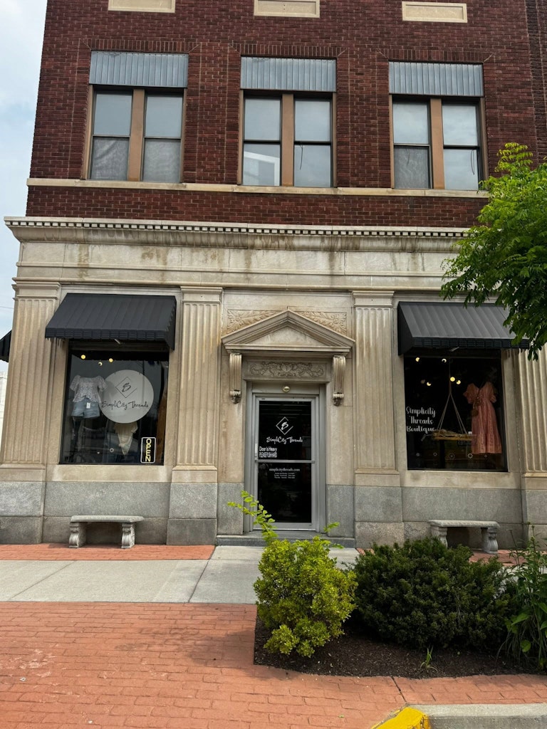 SimpliCity Threads Boutique SimpliCity Threads Boutique