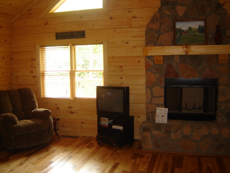 Shamrock Cabin fireplace