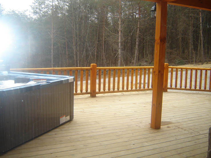 Duffy's Lodge Hot tub