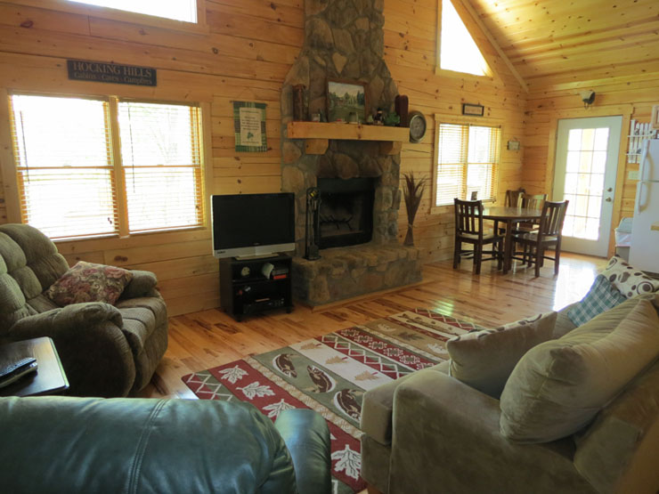 Shamrock Cabin fireplace