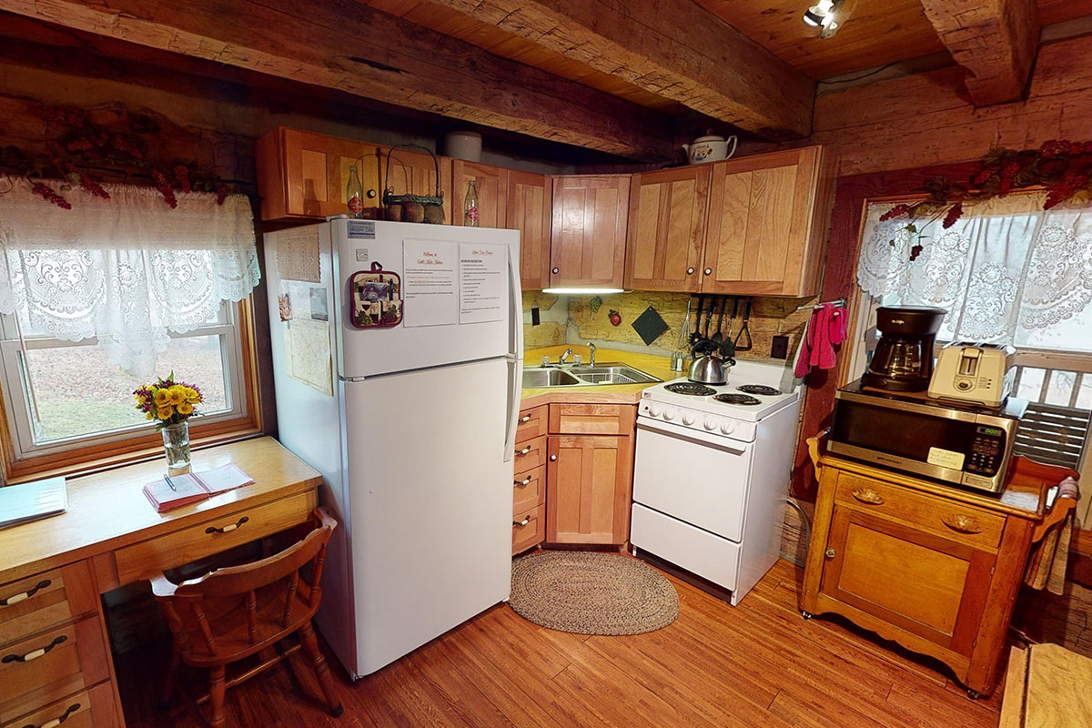 Cabin 1 kitchen
