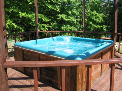 Plymouth cabin hottub
