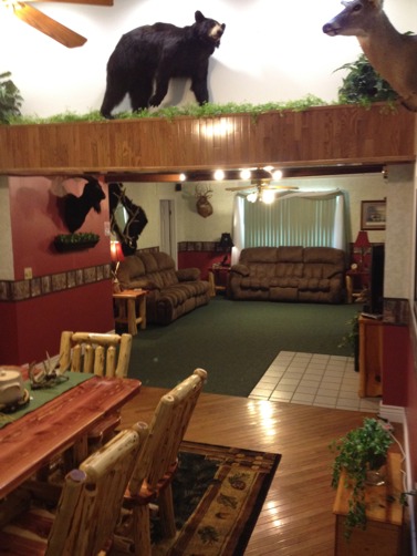Turkey Ridge Lodge Dining Table